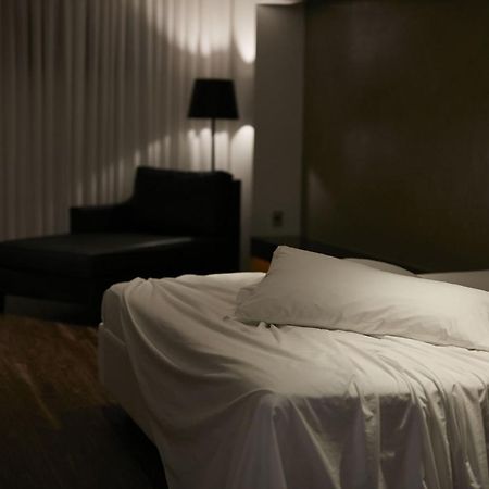 Luv Motel ジョインヴィレ エクステリア 写真