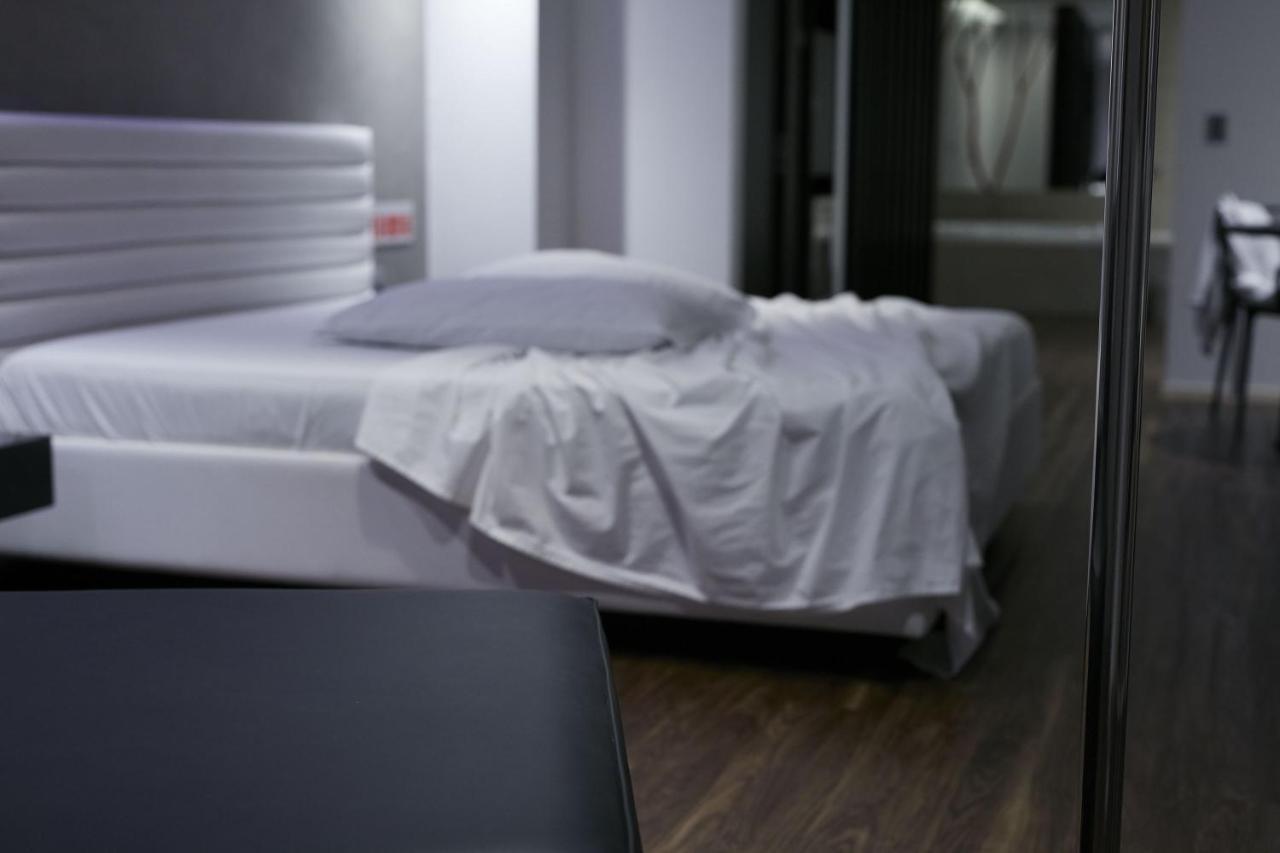 Luv Motel ジョインヴィレ エクステリア 写真